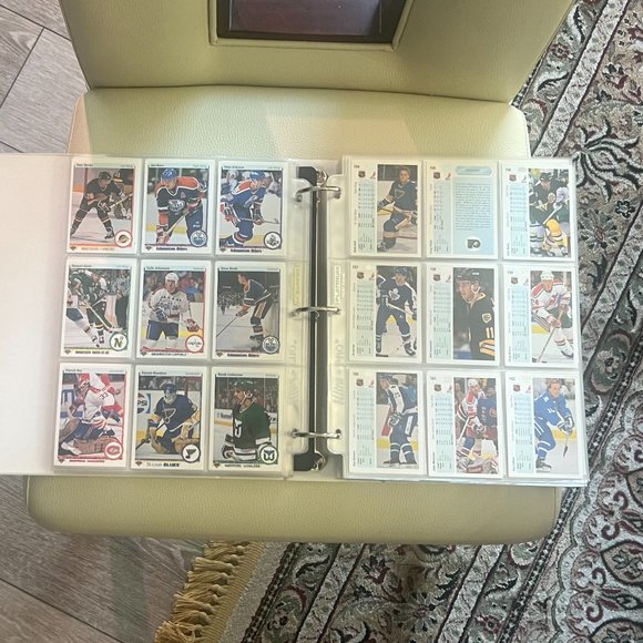 1990-1991 Upper Deck NHL Hockey Card Set! - Picture 6 of 16